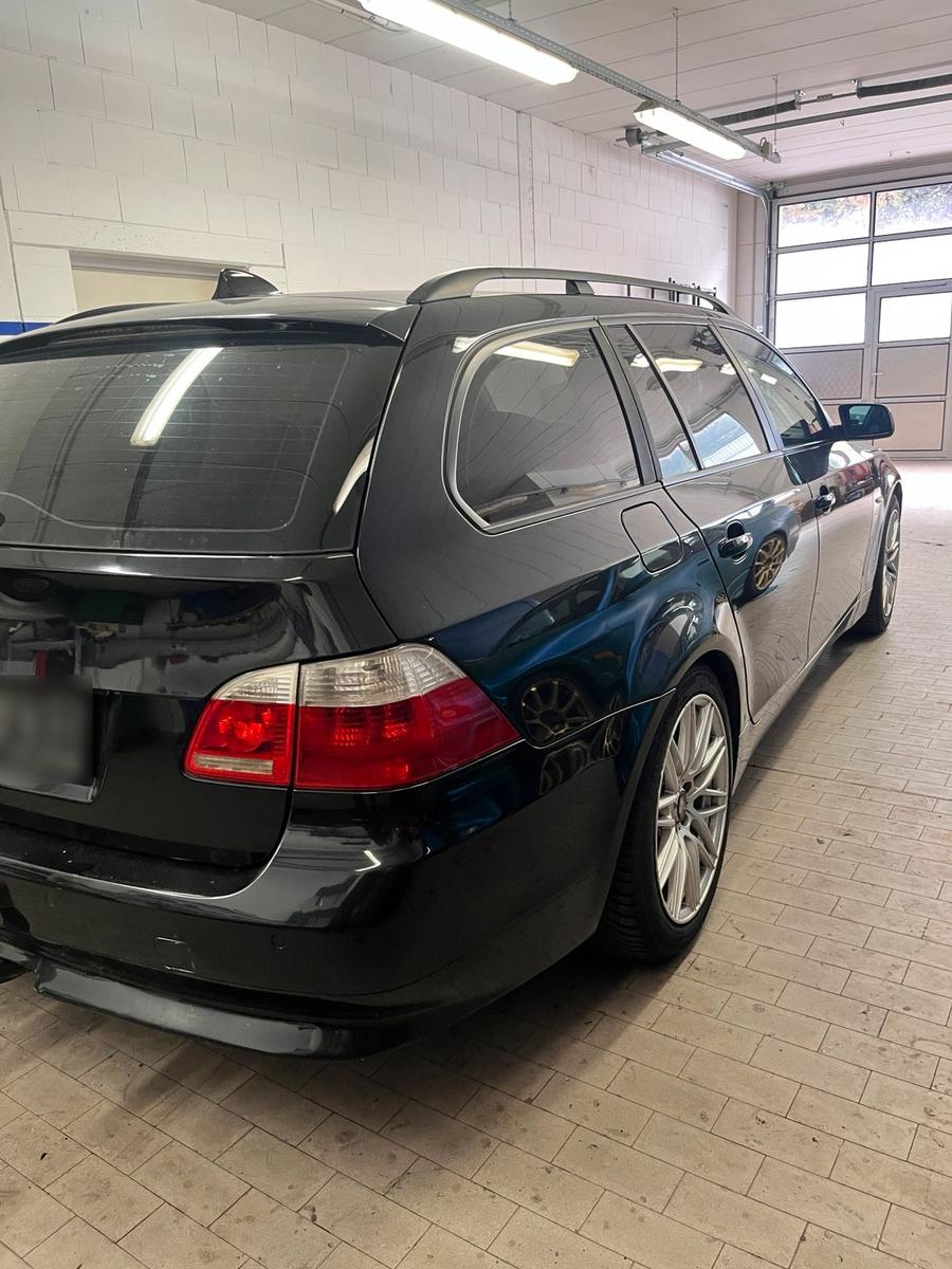 BMW 530 2005 — engine 231 HP (170kW)