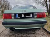 Audi 80 B4     Rarer Teenager-Traum in viper-metallic - Audi 80 mit Benzin-Antrieb: Automatik