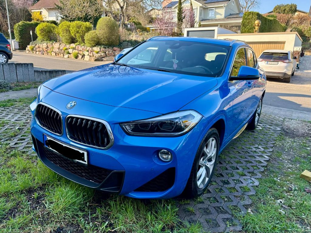 Image of BMW X2