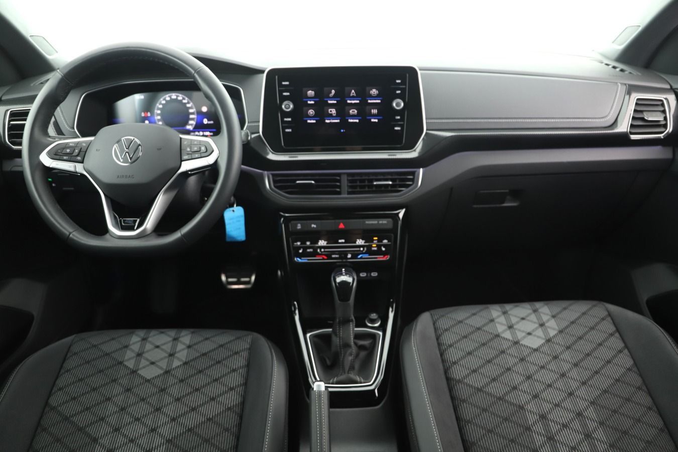 Volkswagen T-Cross - Bild 8