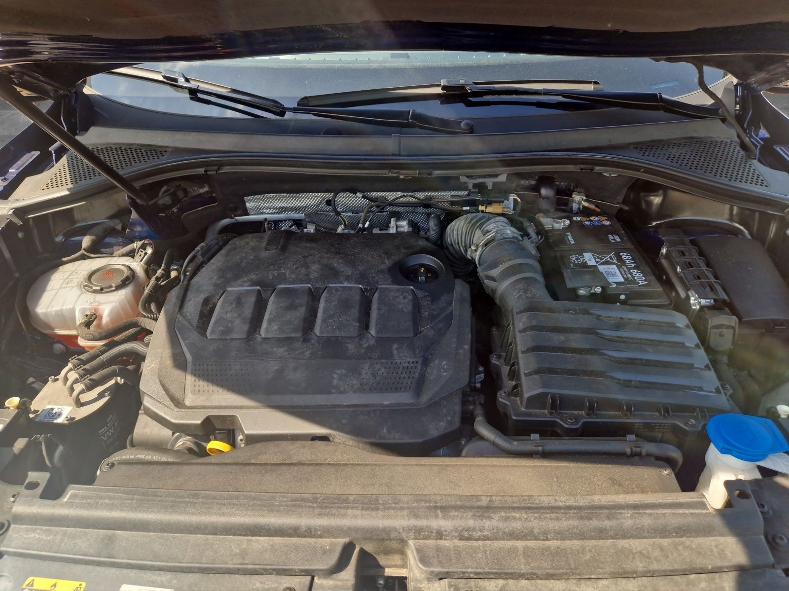 Fahrzeugabbildung Volkswagen Tiguan Allspace 2.0 TDI R-Line 4M DSG Matrix 20"
