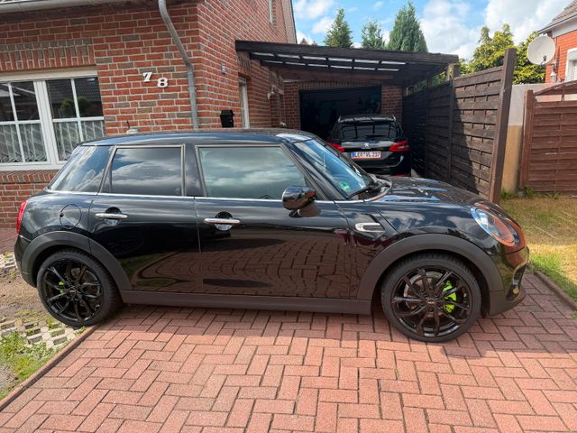 MINI ONE