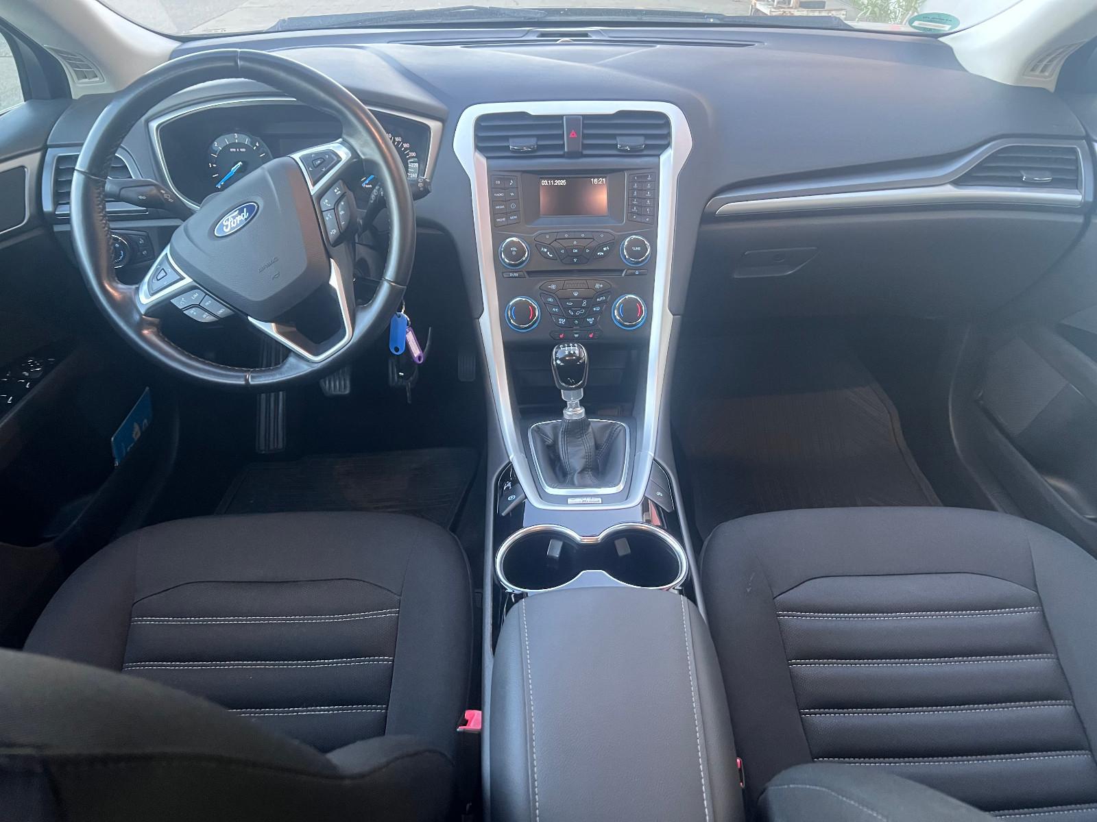 Ford Mondeo 2015 — photo 8