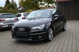 Audi A1 Sportback S-Line/Bi -Xenon/Navi - mit Benzin-Antrieb: Schwarz, Kleinwagen, mit Klimaautomatik