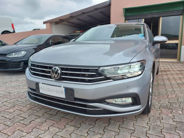 VW Volkswagen Passat Variant 2.0 TDI SCR EVO DSG Ex