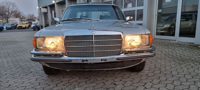 Mercedes-Benz 450SE  Aus 1.Hand*Super Zustand*H  Kennzeichnen*