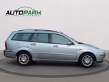 Ford Focus 1.6 Ghia Exclusiv Autom. Xenon | TÜV NEU - Ford Focus aus 2003: Kombi