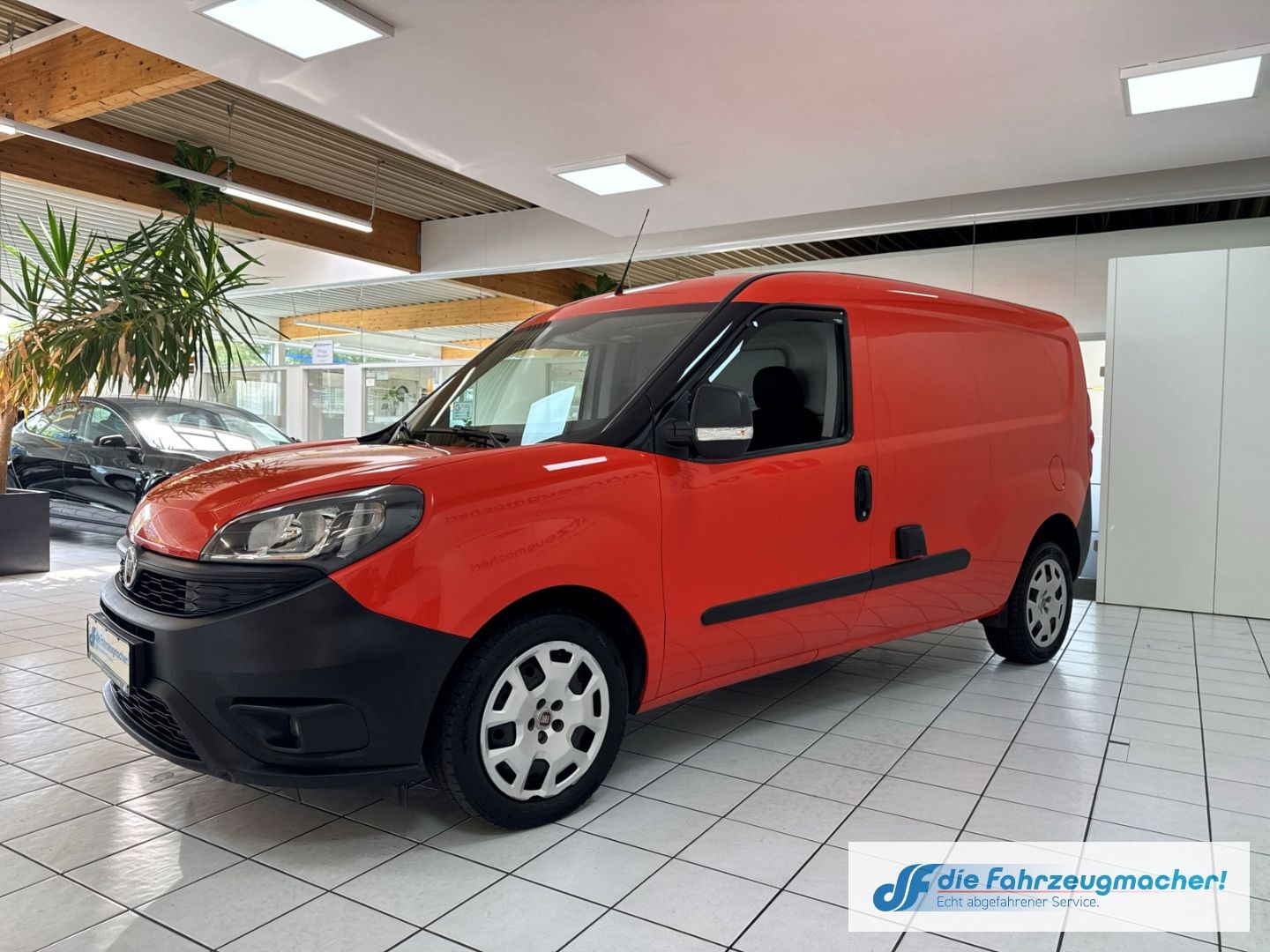 Fahrzeugabbildung Fiat Doblo SX Maxi Kasten 1.6 Multijet EU6d DAB Rückf