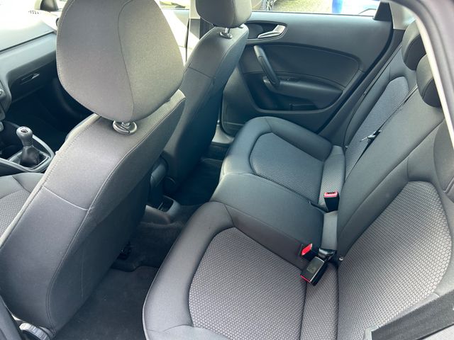 Fahrzeugabbildung Audi A1 Sportback Diesel+NaviZB+Allwetter LM+SHZ+PDC