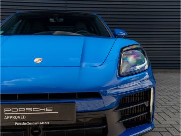Porsche Panamera - 8