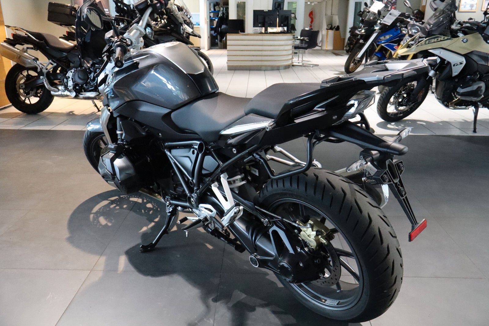 Fahrzeugabbildung BMW R1250R Style Exclusive