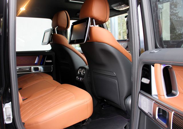 Mercedes-Benz G63 AMG/ NIGHT/ TV/ MANUFAKTUR/ STANDHZG./ AHK Mercedes-Benz G63 AMG/ NIGHT/ TV/ MANUFAKTUR/ STANDHZG./ AHK
