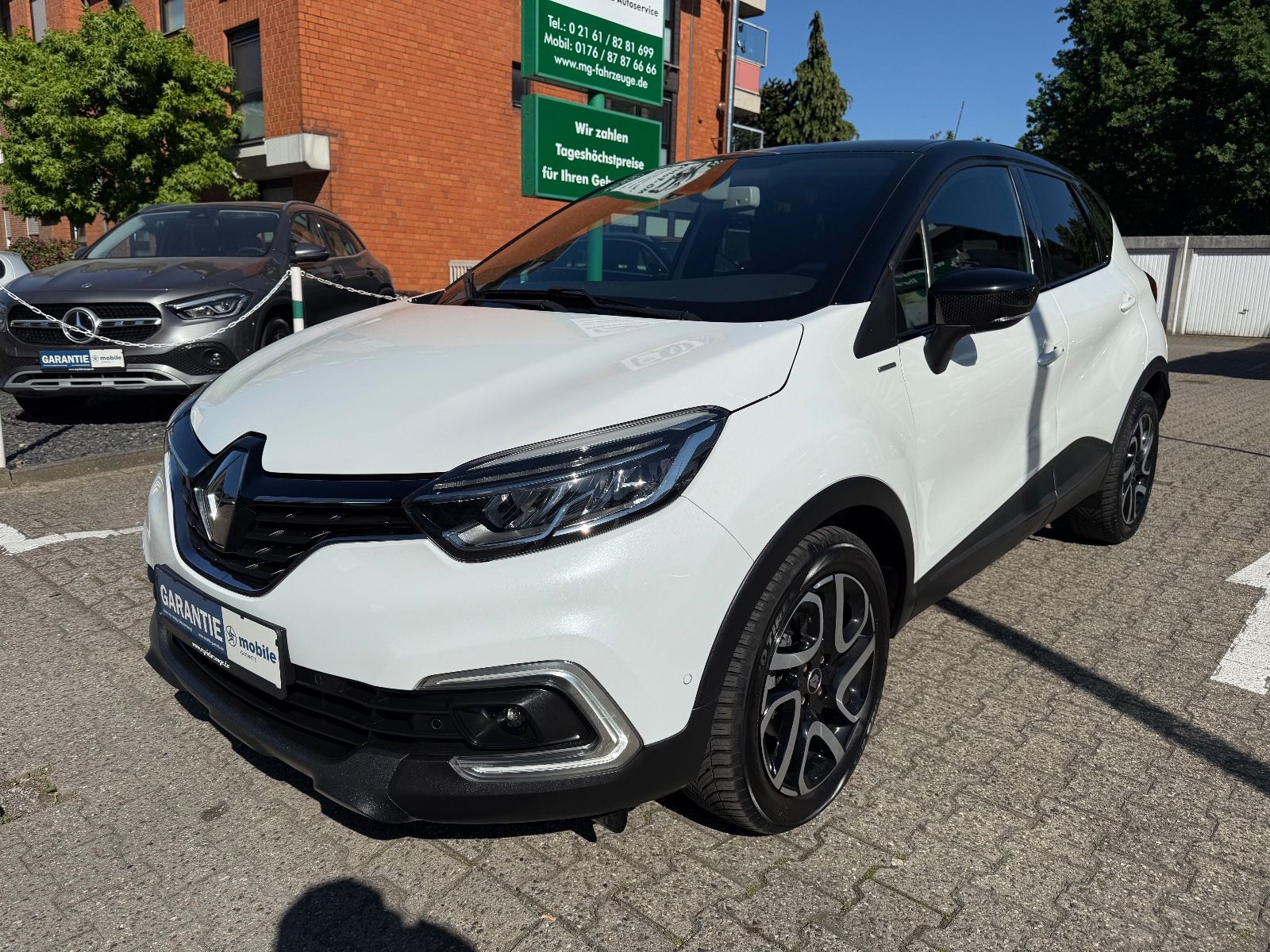 Fahrzeugabbildung Renault Captur BOSE Edition NAVI LED KAMERA AUTOMATIK