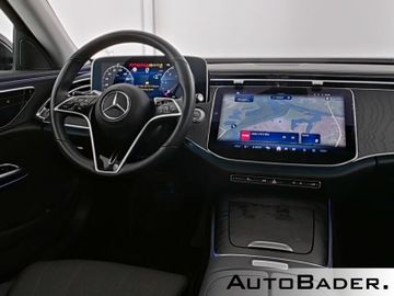 Mercedes E 220 - 6