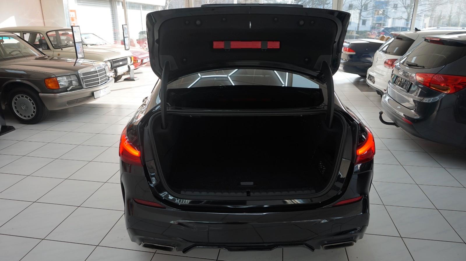 BMW M235i X-Drive *Scheckheft*