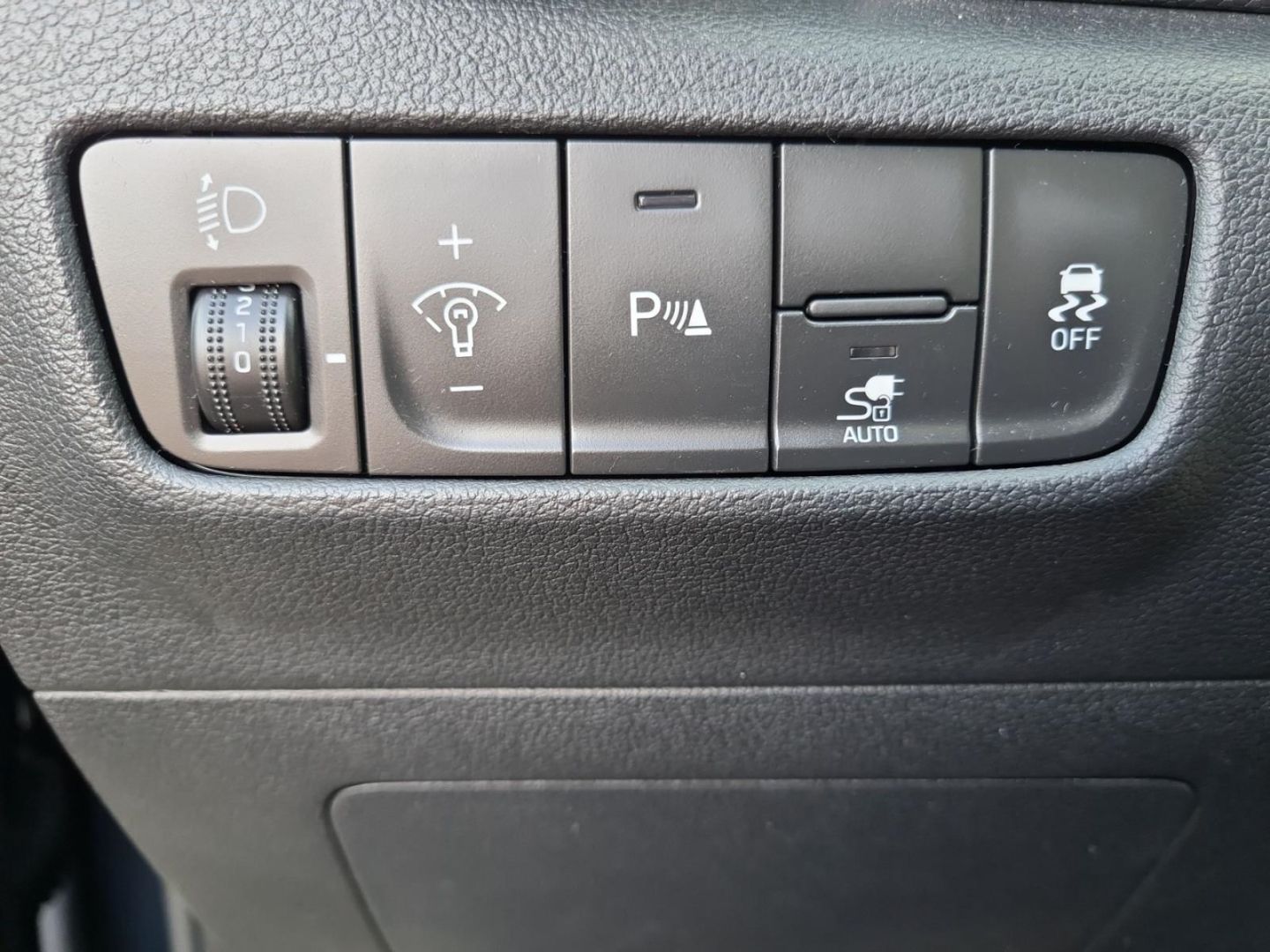 Fahrzeugabbildung Hyundai KONA Trend 2WD MY23 (150kW) TREND-Paket,