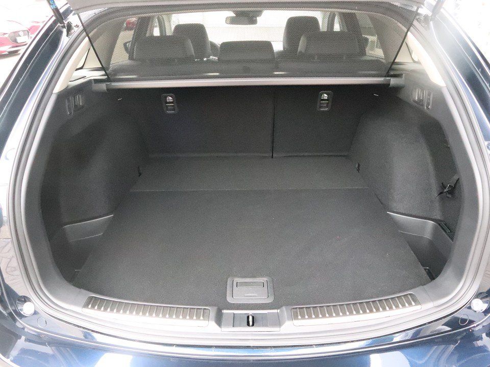 Fahrzeugabbildung Mazda 6 Exclusive-Line G-165 LEDER-S *Aktionspreis* NA
