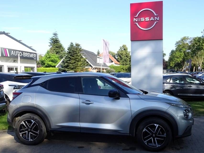 Fahrzeugabbildung Nissan Juke 1.0 DIG-T Automatik N-Connecta