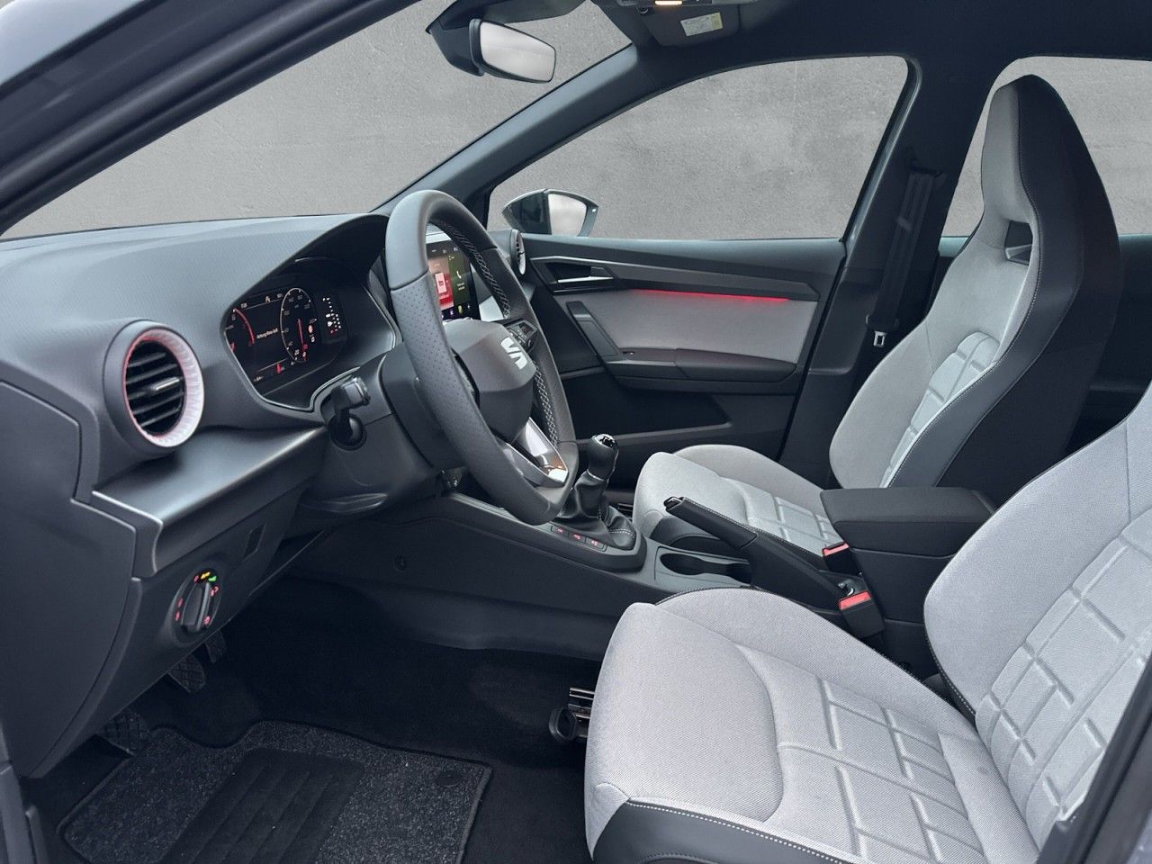 Fahrzeugabbildung SEAT Arona FR 1.0 TSI 116 PS 6-Gang