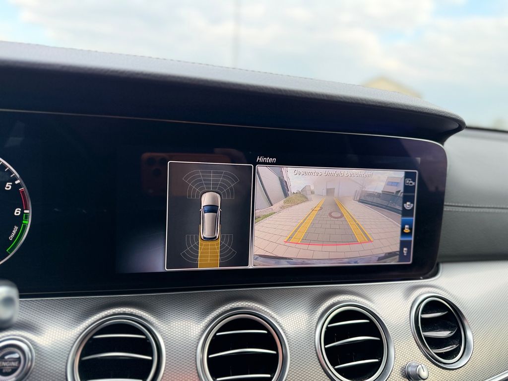 MERCEDES-BENZ E 300de T/BURMESTER/ACC/AMG/AHK/KAMERA MERCEDES-BENZ E 300de T/BURMESTER/ACC/AMG/AHK/KAMERA