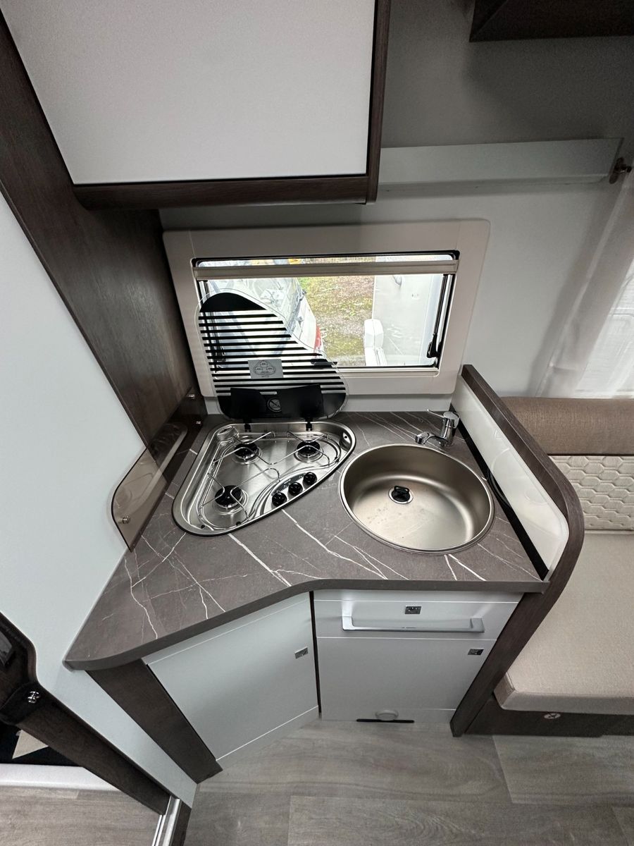 Fahrzeugabbildung Benimar T 468 Md. 25