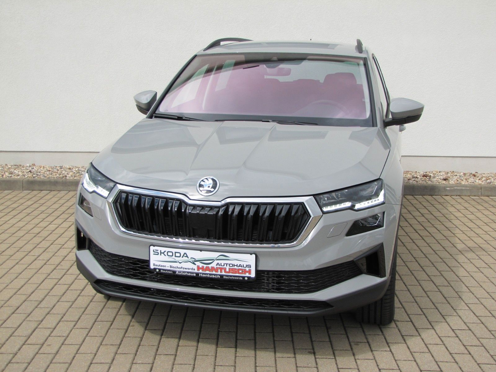 Fahrzeugabbildung SKODA Karoq Selection 2.0l TDI 150PS 7-Gang DSG 4x4