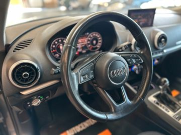 MYAUTOCENTER – Gebraucht- und Jahreswagen mit Werkstattservice in Pfaffenhofen Audi A3 Sportback *Virtuel*Xenon*Navi*