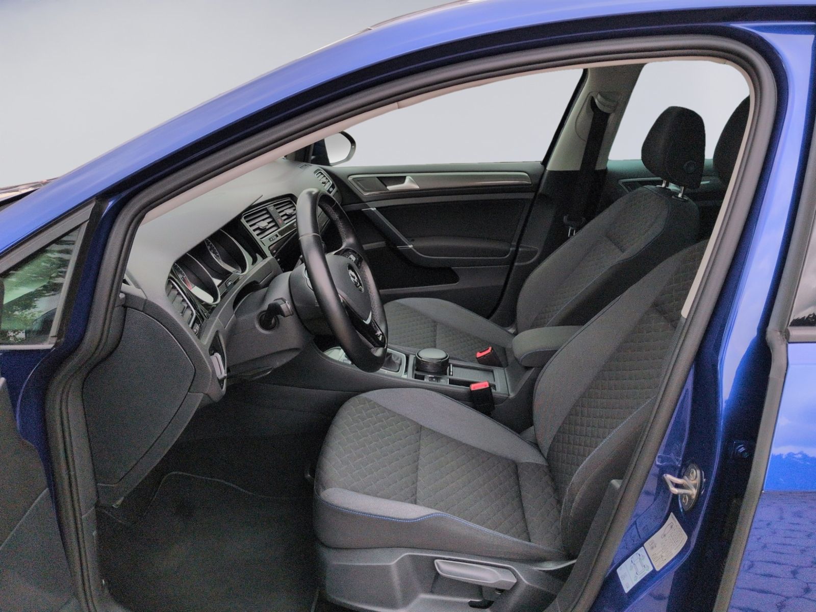 Golf VII Variant 1.6 TDI Join STHZ+PANO+KAMERA