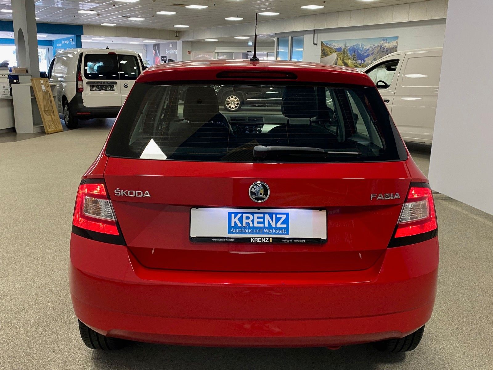Fahrzeugabbildung SKODA Fabia 1.0l MPI Ambition+SITZHEIZUNG+TELEFON+ALU+