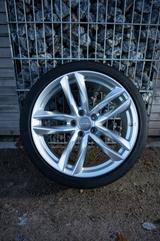Audi TTS Coupe quattro 19 Zoll 8-fach Traumzustand - Audi TTS: Sportwagen