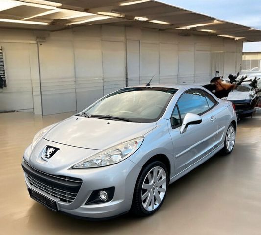 Peugeot 207 CC Premium *PDC-ALLWETTER-KLIMA-SHZ*