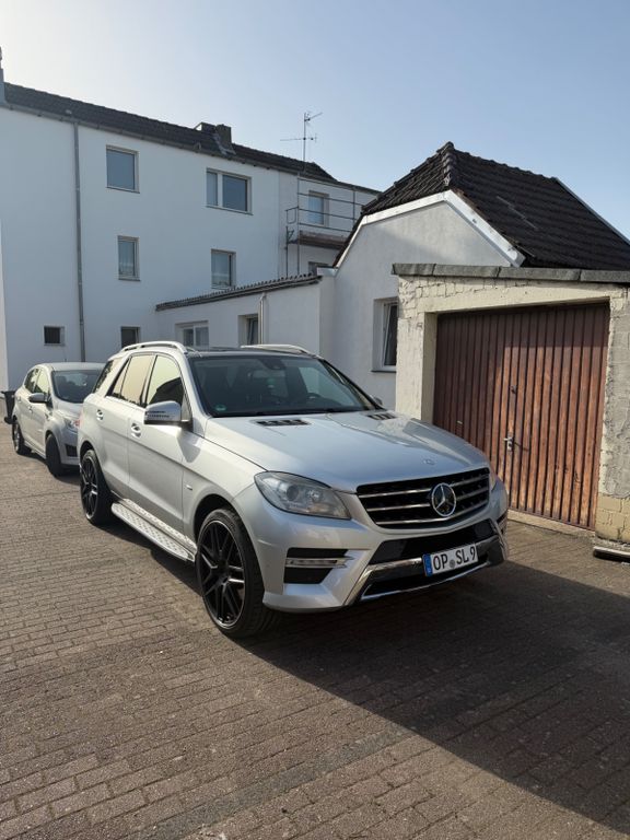 Mercedes-Benz ML 350