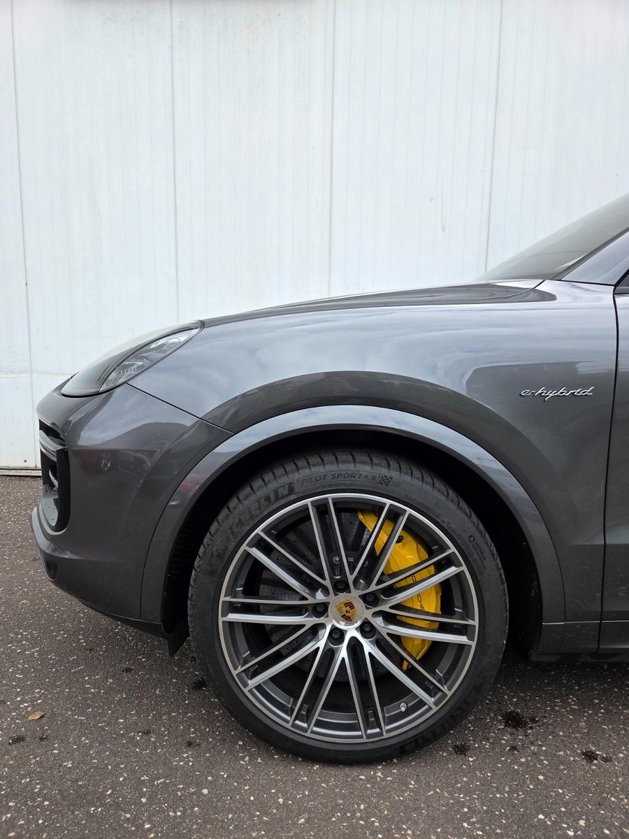 Porsche Cayenne Turbo S E-Hybrid Approved bis 10.2027!!