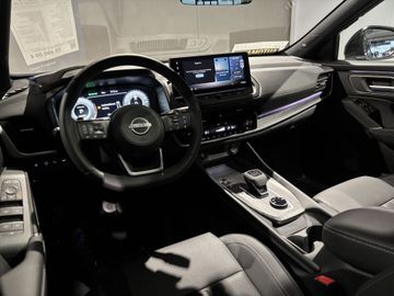 Fotografie 14 des Nissan Qashqai 1.3 DIG-T 4x4 MHEV Xtronic Tekna Pano Bo