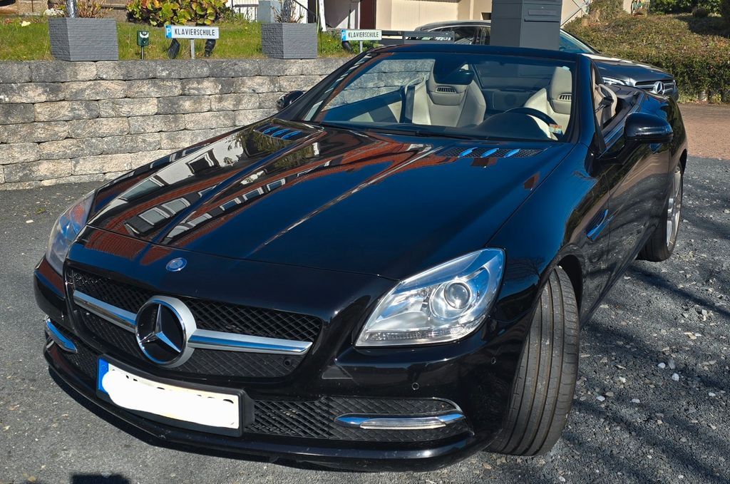 Mercedes-Benz SLK 200