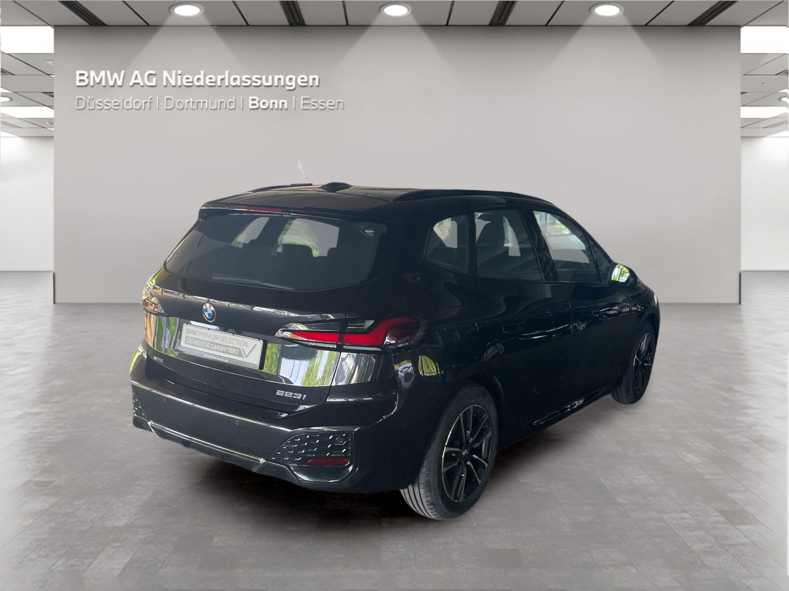 BMW 223 Active Tourer - Bild 4