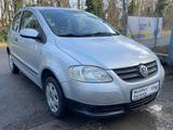 Volkswagen Fox Basis* HU/Neu * - silberne Volkswagen Fox