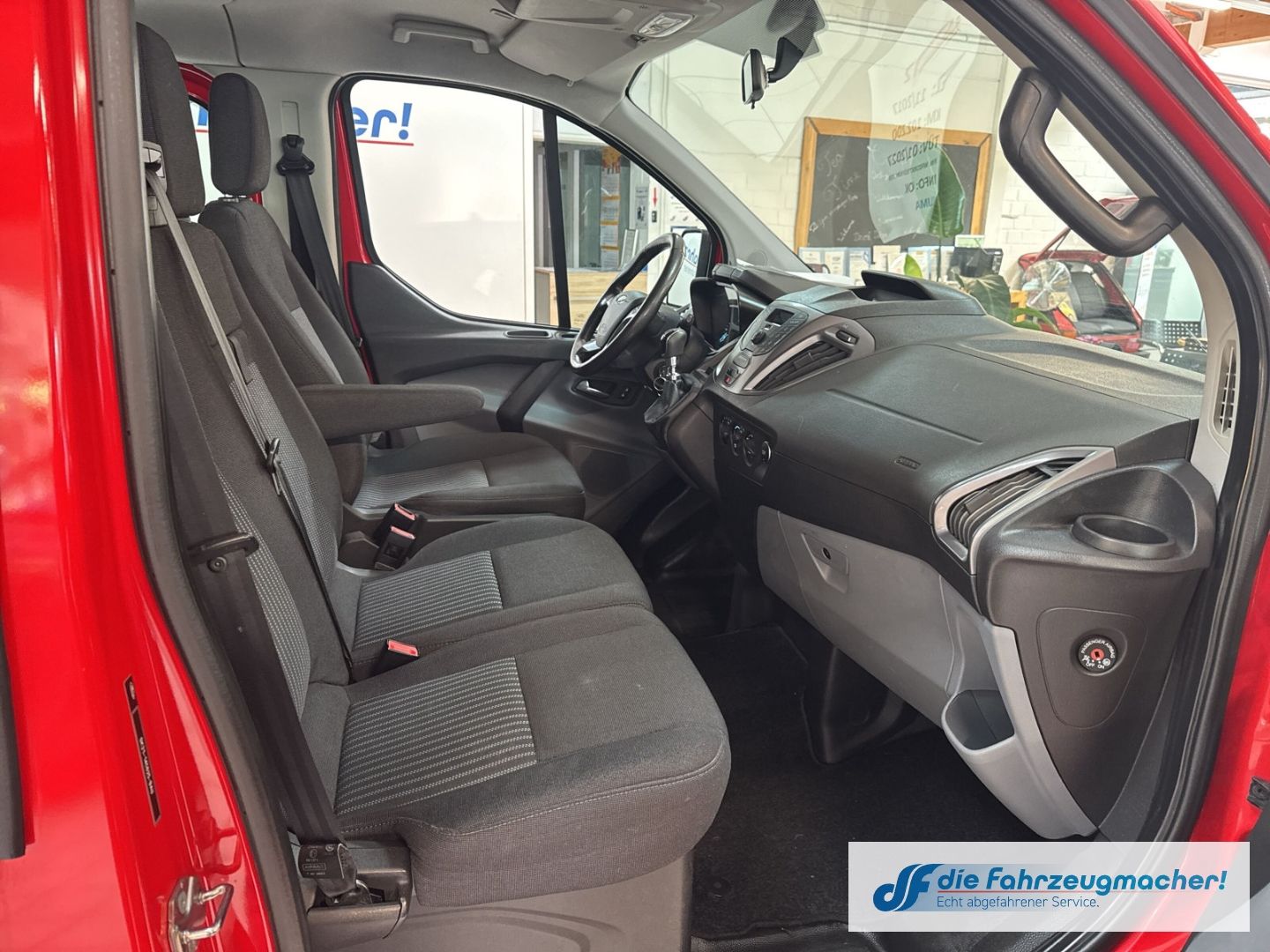Fahrzeugabbildung Ford Transit Custom Tourneo 310 L1 Trend Temp *8472