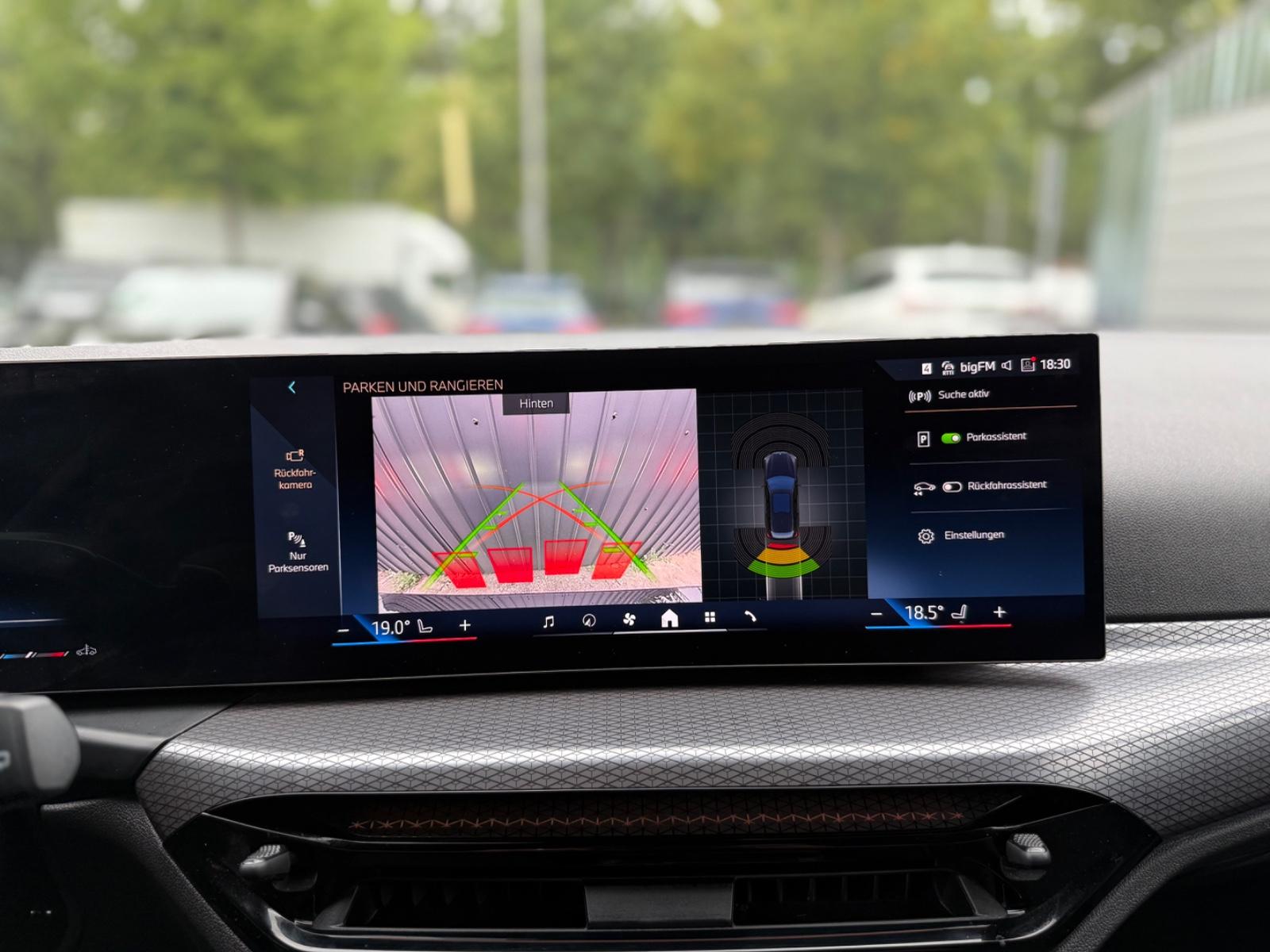 BMW 3 Series I Touring xDrive M Sport/Ambiente/Spur/Apple, миниатюра 21
