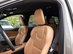 Volvo XC 90 – 22 / 30