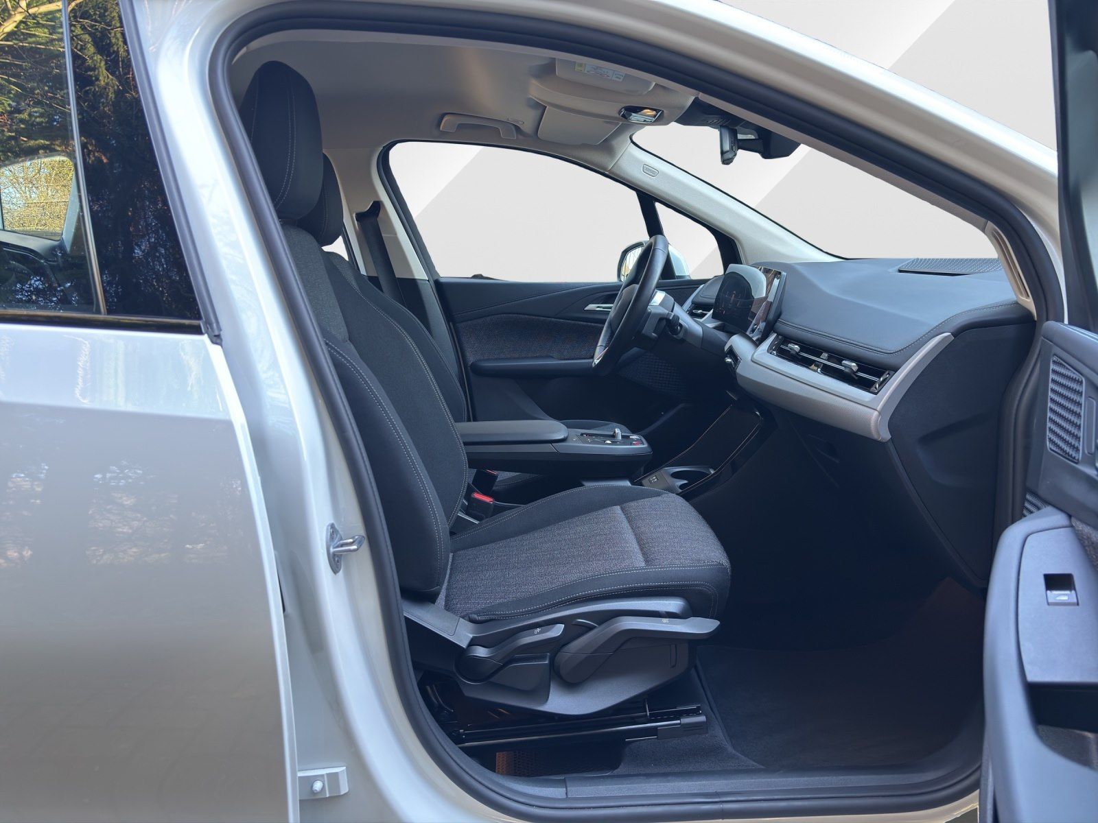 BMW 220 Active Tourer - Bild 11