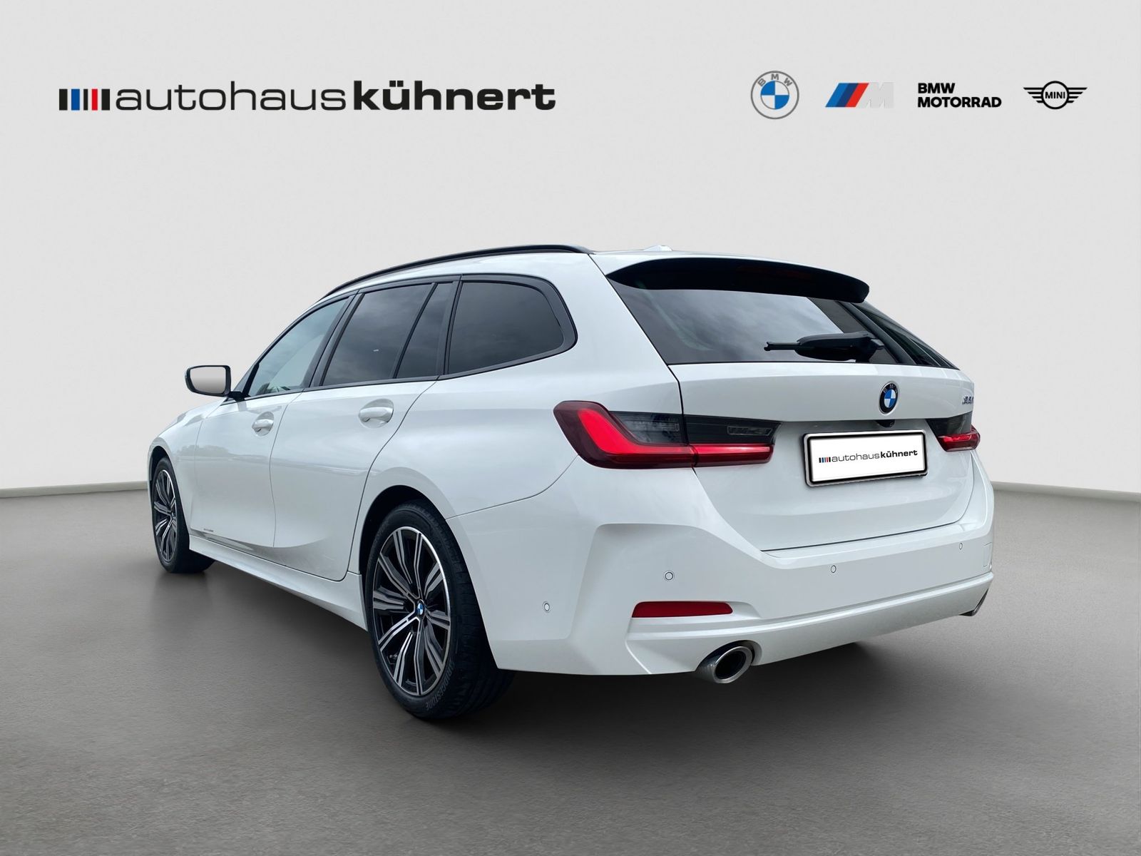 BMW 320i Touring LED ACC AHK StHzg HiFi Navi RFK DAB foto 5