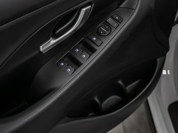 Hyundai i30 cw 1.6 N Line Spurhalteassistent Kamera