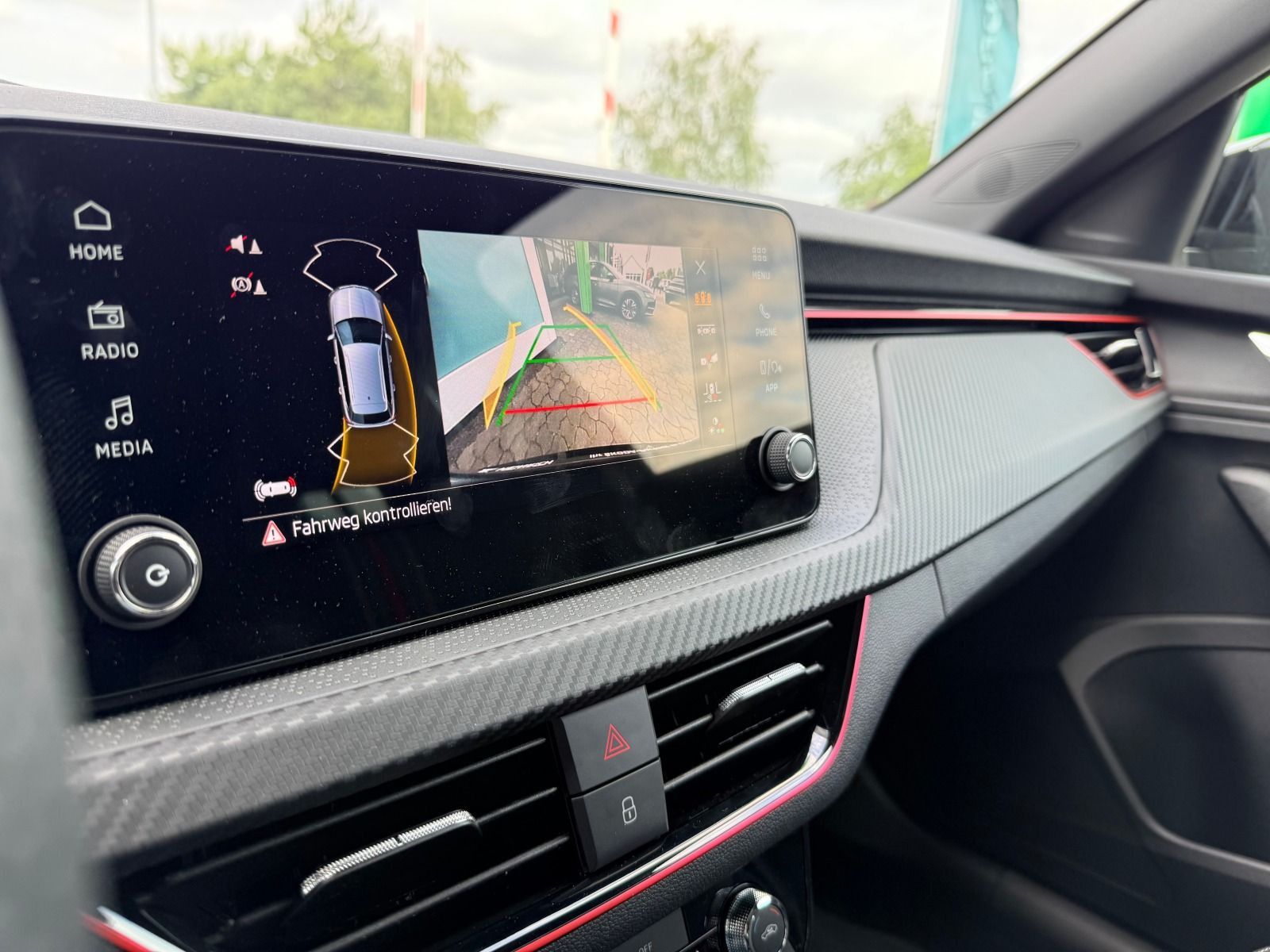 Fahrzeugabbildung SKODA Kamiq Monte Carlo DSG*AHK*RFK*SmartLink*