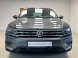 Volkswagen Tiguan 1.5 TSI °Pano°Navi°Head UP°ACC°Garantie° - Volkswagen Tiguan mit Benzin-Antrieb: Geländewagen