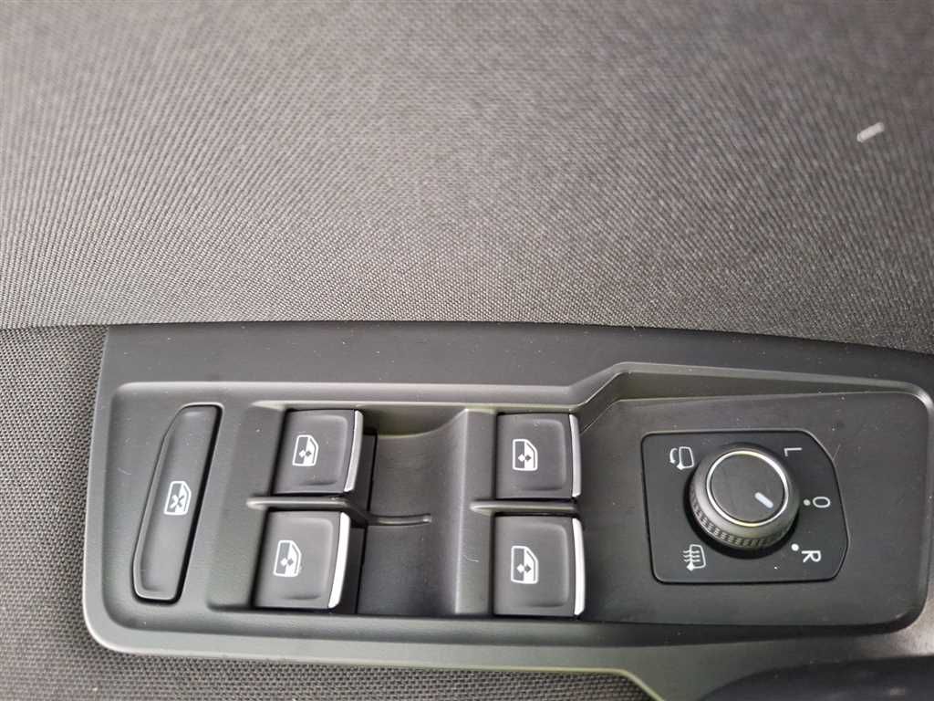 Volkswagen Tiguan Allspace Life 2.0 TDI DSG Business-Premiu foto 15