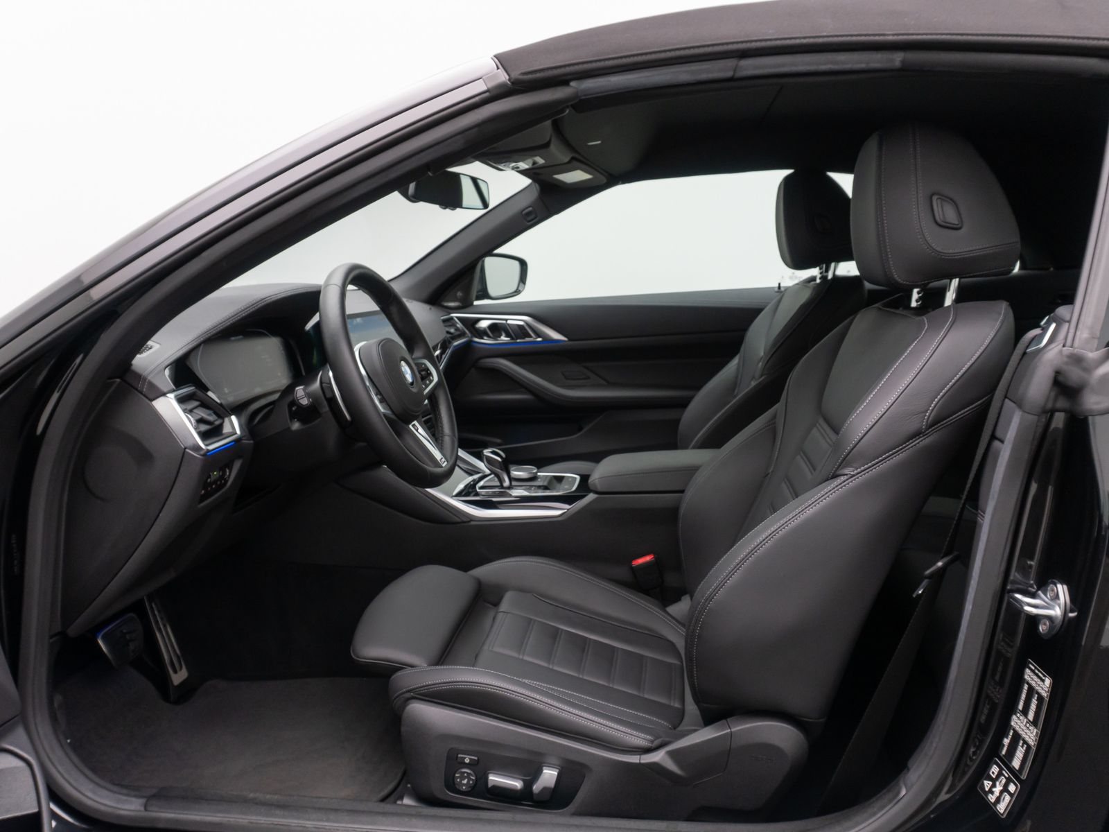 Fahrzeugabbildung BMW M440i xD 360° H/K Komfort HUD DAB Leder 19Zoll