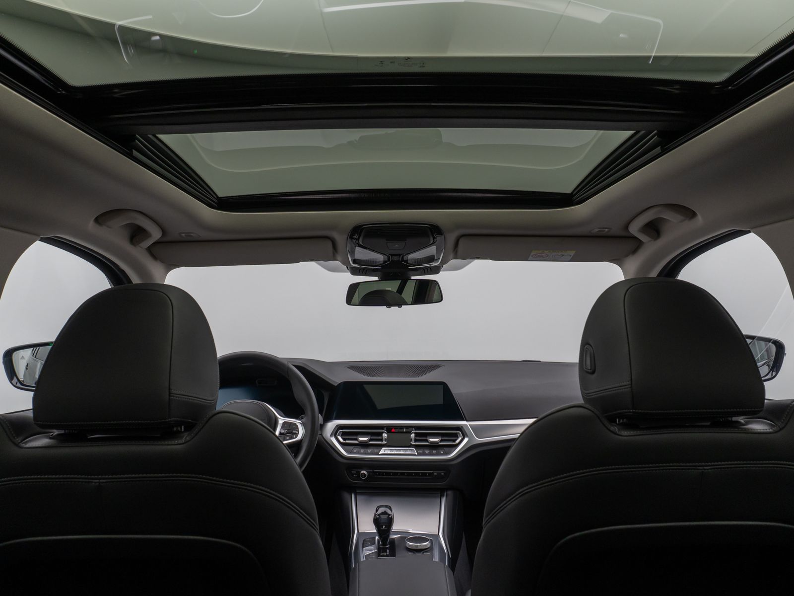 Fahrzeugabbildung BMW 320d  xD Sport Line Panorama Kamera HiFi Komfort