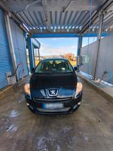 Peugeot 5008 1,6 THP Turbo Verkauf und auc... - gebrauchte Peugeot 5008 aus dem Jahr 2011