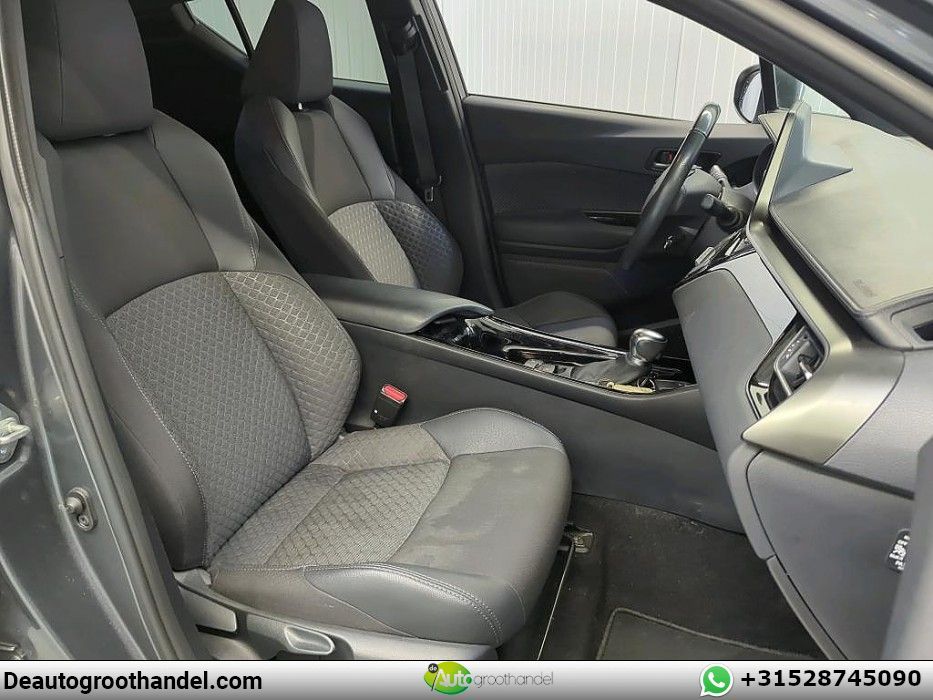 Toyota C-HR 1.8 Hybrid Business Plus imagem 3